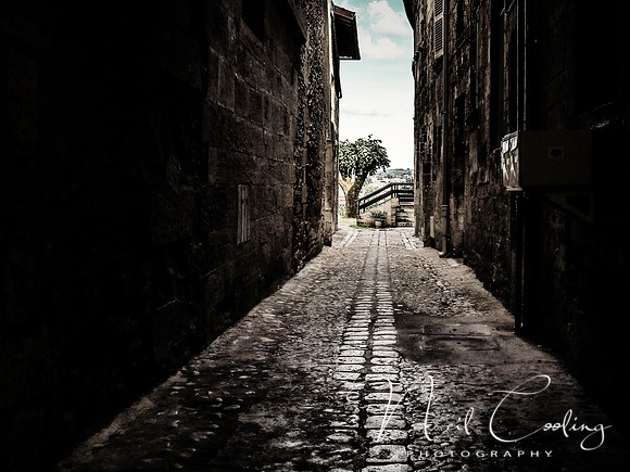 Perigueux Streets (17 of 22) - 0267