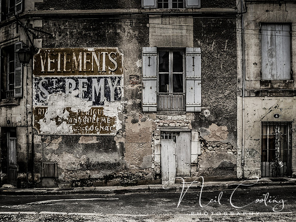 Cognac Streets (1 of 12) - 0298