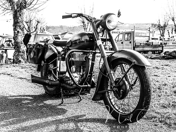 Perigueux Classic Car Show-1855