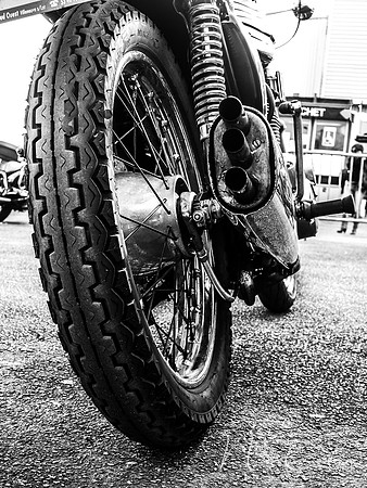 Perigueux Classic Car Show-1898