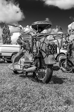 Vehicules Anciens Montpon -2069-2
