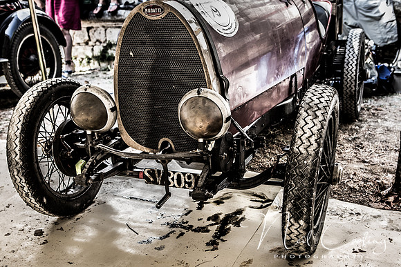 Bugatti's, Angouleme Ramparts-195157-3