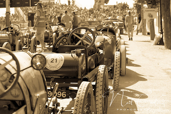 Bugatti's, Angouleme Ramparts-195149-4