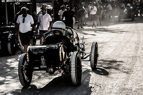 Bugatti's, Angouleme Ramparts-195224-3