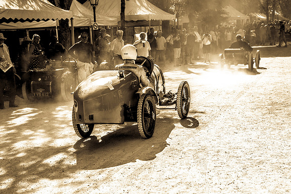 Bugatti's, Angouleme Ramparts-195222-4