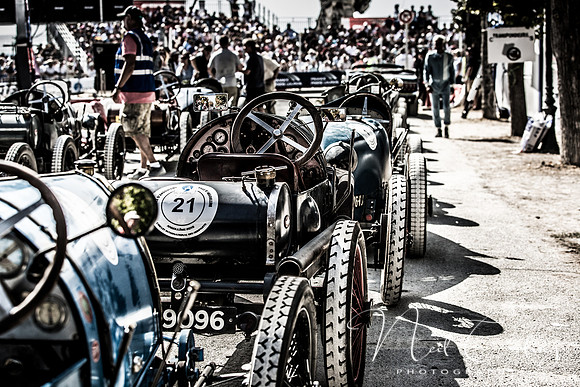 Bugatti's, Angouleme Ramparts-195149-3