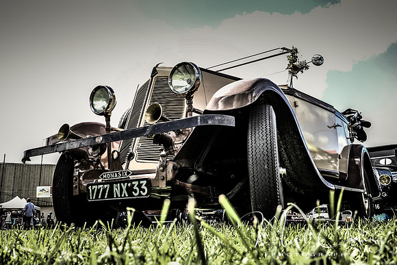 Vehicules Anciens Montpon -2096-3