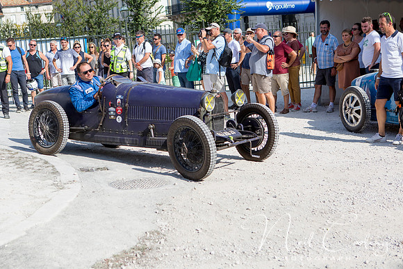 Bugatti's, Angouleme Ramparts-195217