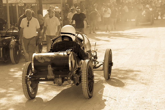 Bugatti's, Angouleme Ramparts-195224-4