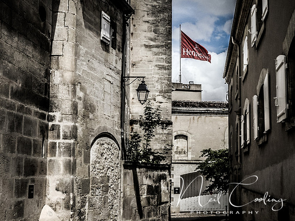 Cognac Streets (8 of 12) - 0318